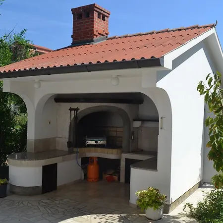 Ribarić Mare Apartament *